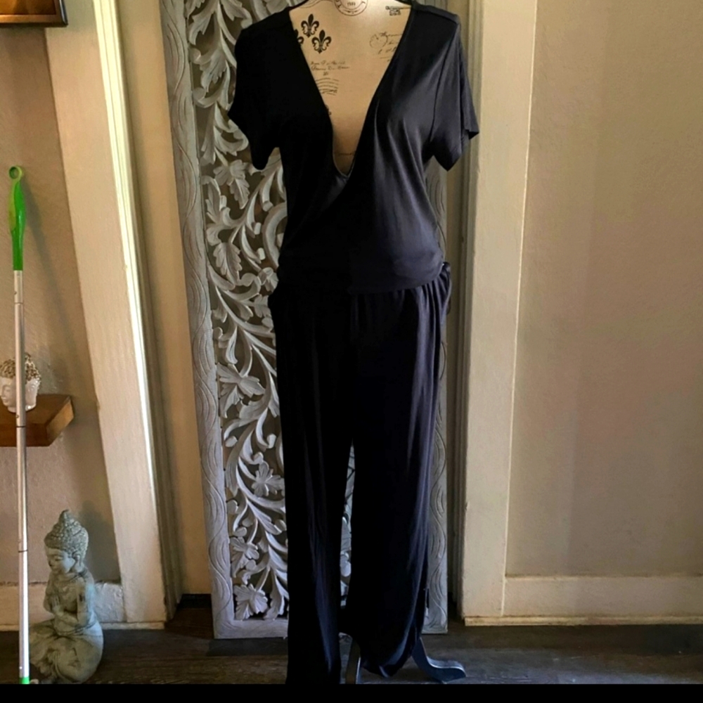 BLACK MODAL JUMPSUIT - Picture 1 of 4